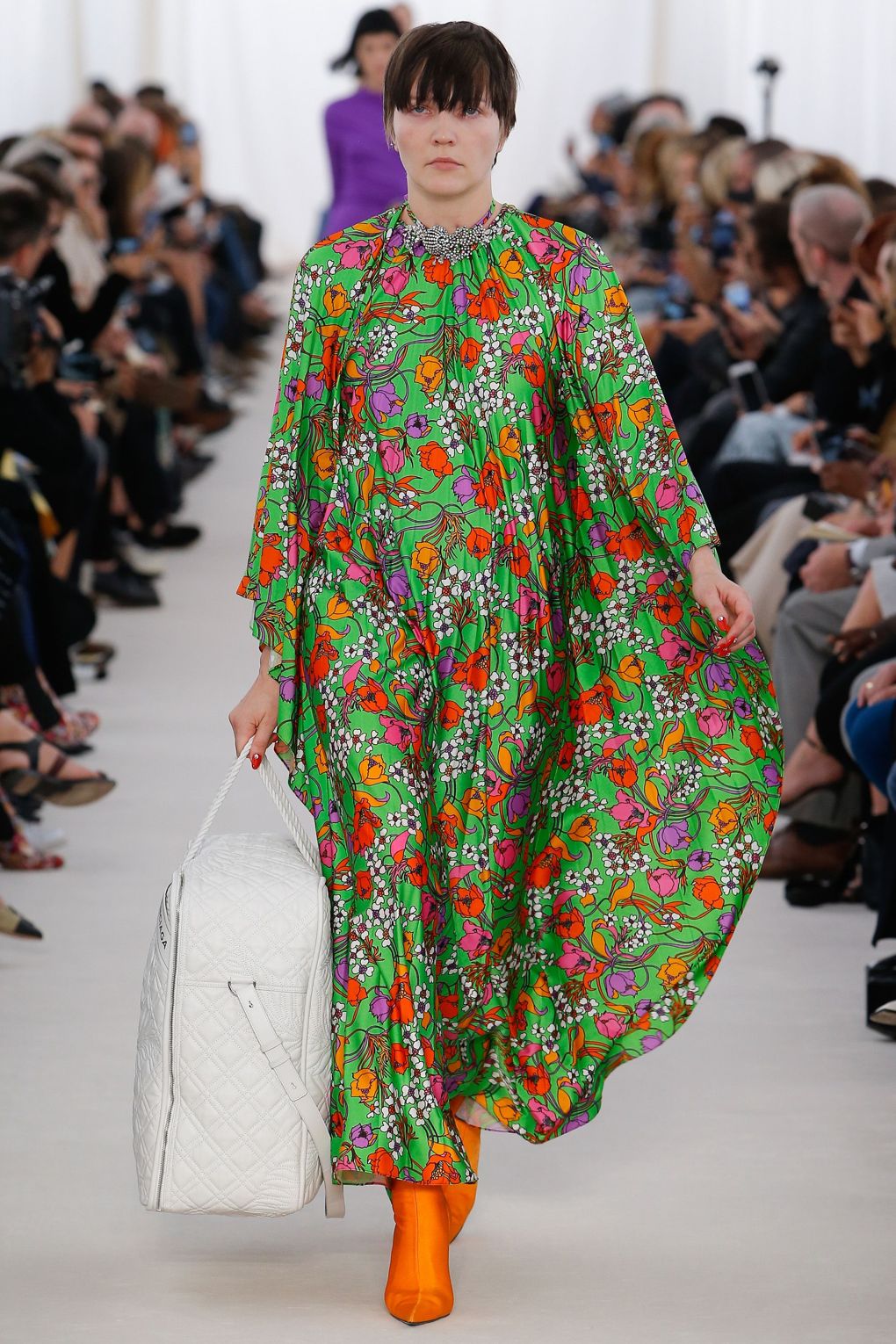 Párizsban járt a nyár - DIVAT&STÍLUS - Hírek  - balenciaga, chanel, fashion week, párizs, tavasz/nyár2017, 