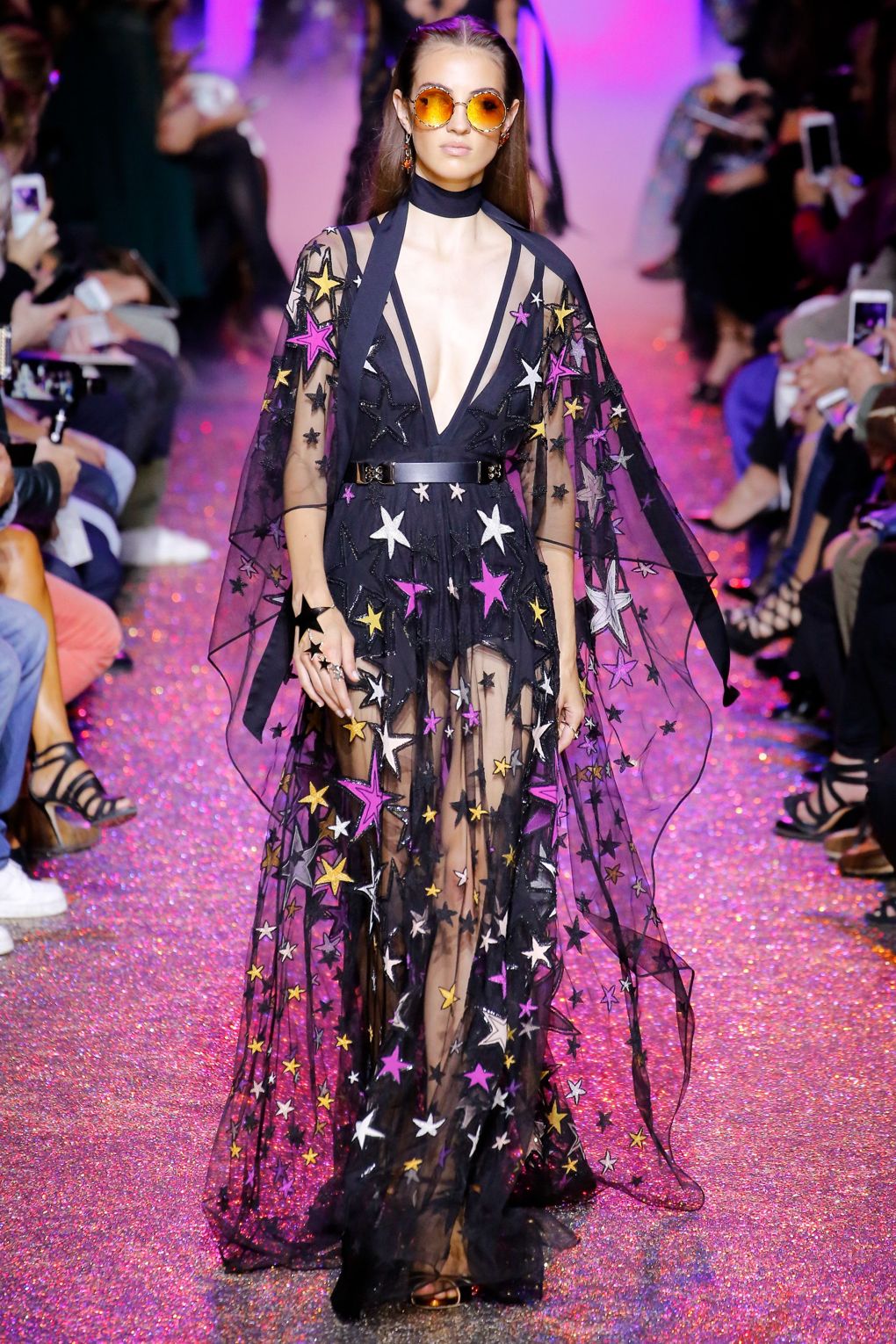 Párizsban járt a nyár - DIVAT&STÍLUS - Hírek  - balenciaga, chanel, fashion week, párizs, tavasz/nyár2017, 