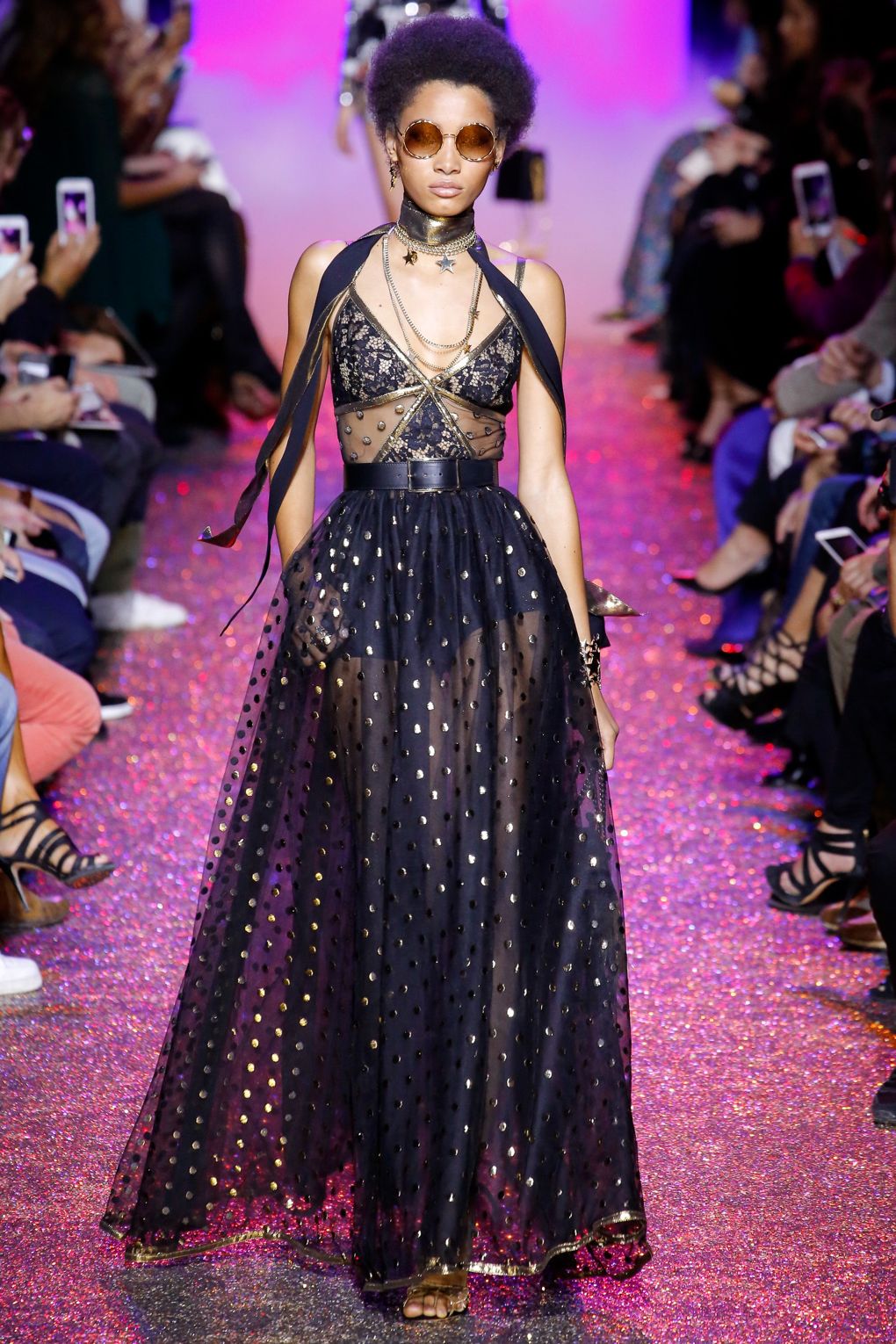 Párizsban járt a nyár - DIVAT&STÍLUS - Hírek  - balenciaga, chanel, fashion week, párizs, tavasz/nyár2017, 