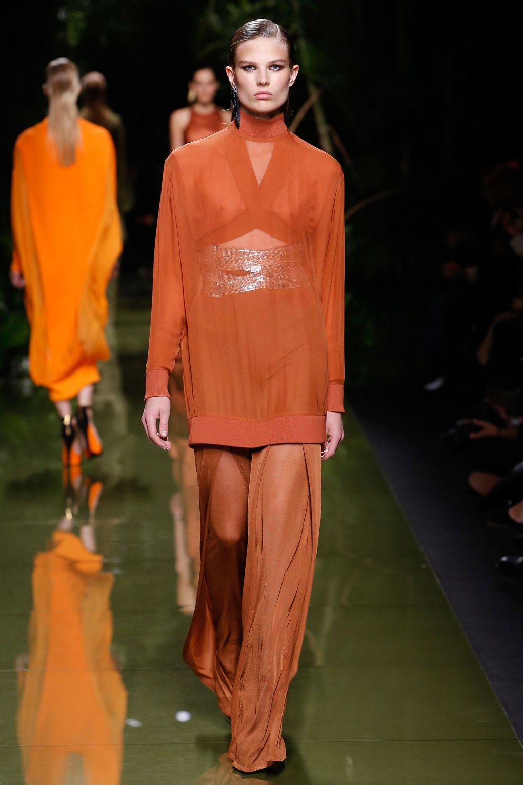 Az egész Balmain kollekció úgy csúcs, ahogy van - DIVAT&STÍLUS - Stílusiskola - balmain, paris, paris fashion week, spring/summer2017, 