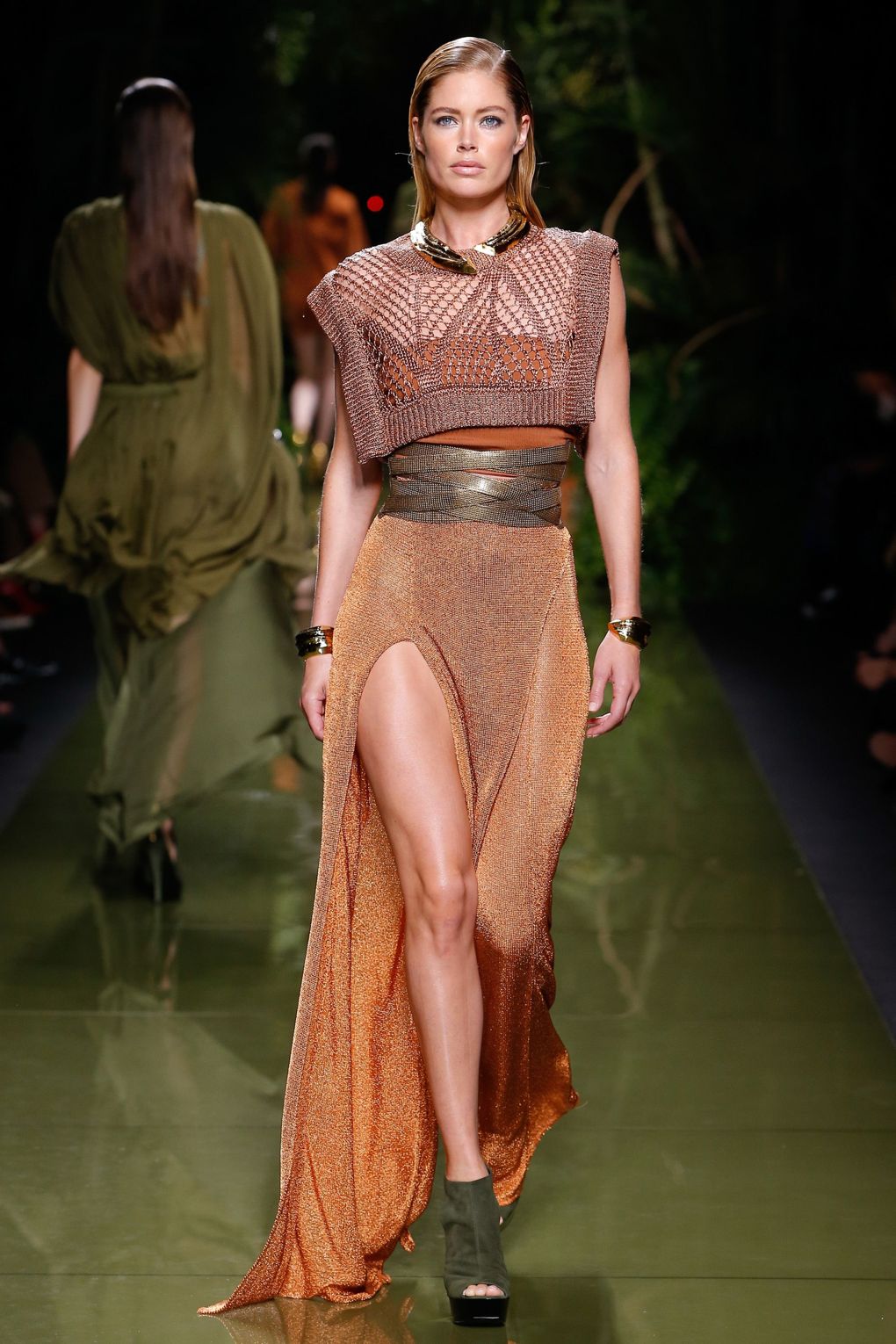 Az egész Balmain kollekció úgy csúcs, ahogy van - DIVAT&STÍLUS - Stílusiskola - balmain, paris, paris fashion week, spring/summer2017, 