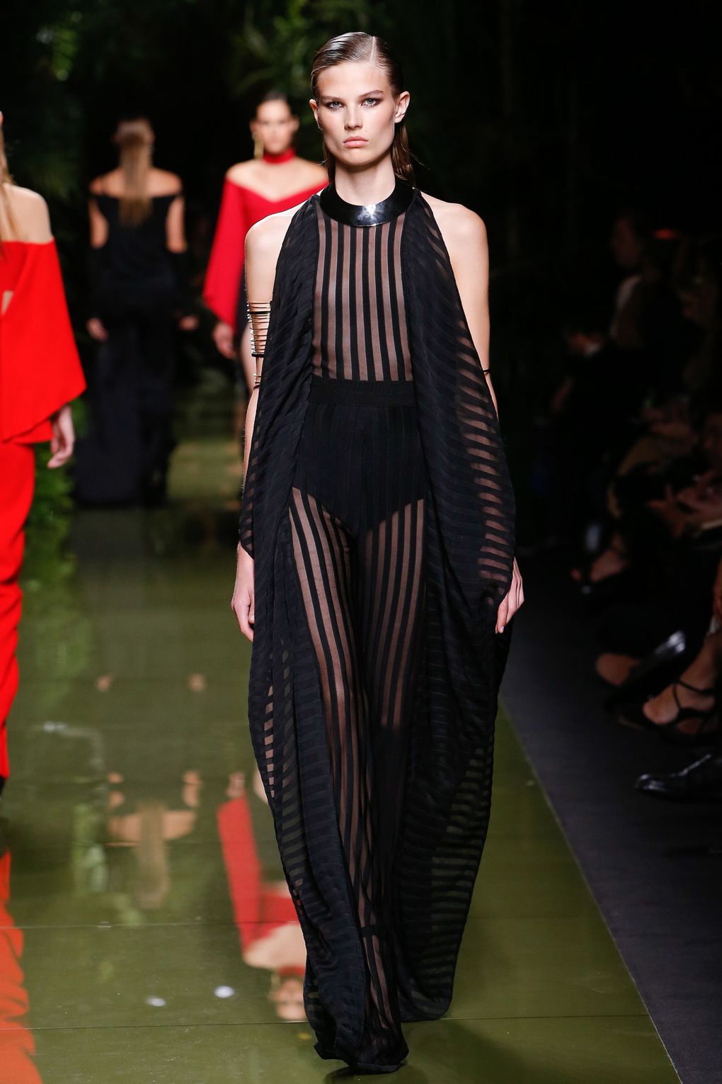 Az egész Balmain kollekció úgy csúcs, ahogy van - DIVAT&STÍLUS - Stílusiskola - balmain, paris, paris fashion week, spring/summer2017, 