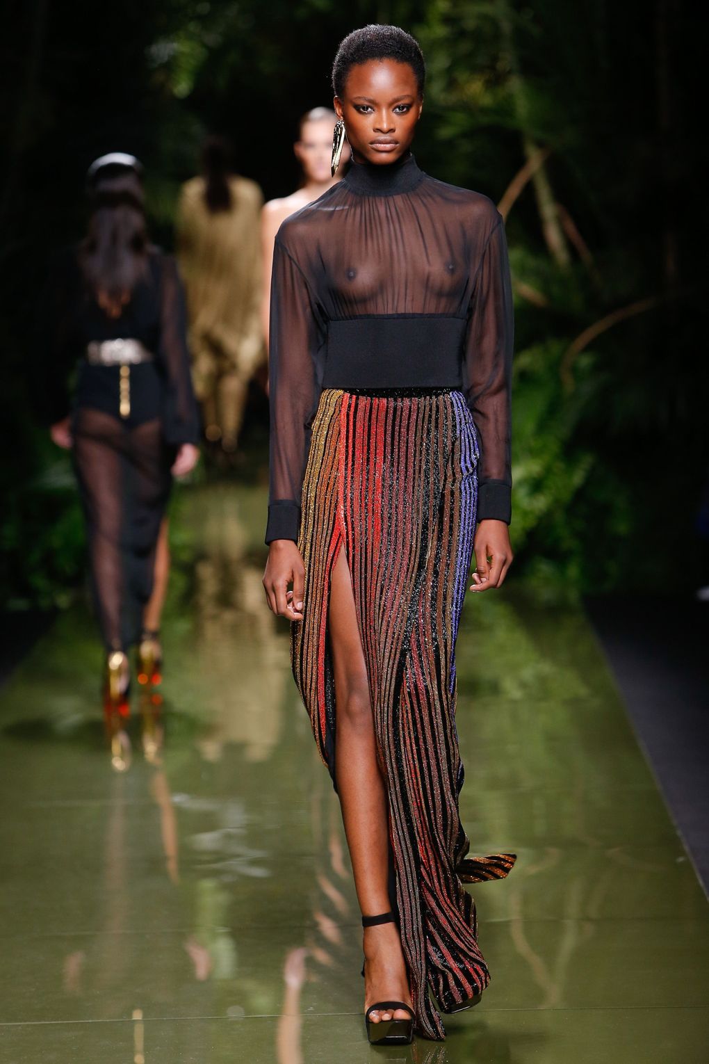 Az egész Balmain kollekció úgy csúcs, ahogy van - DIVAT&STÍLUS - Stílusiskola - balmain, paris, paris fashion week, spring/summer2017, 